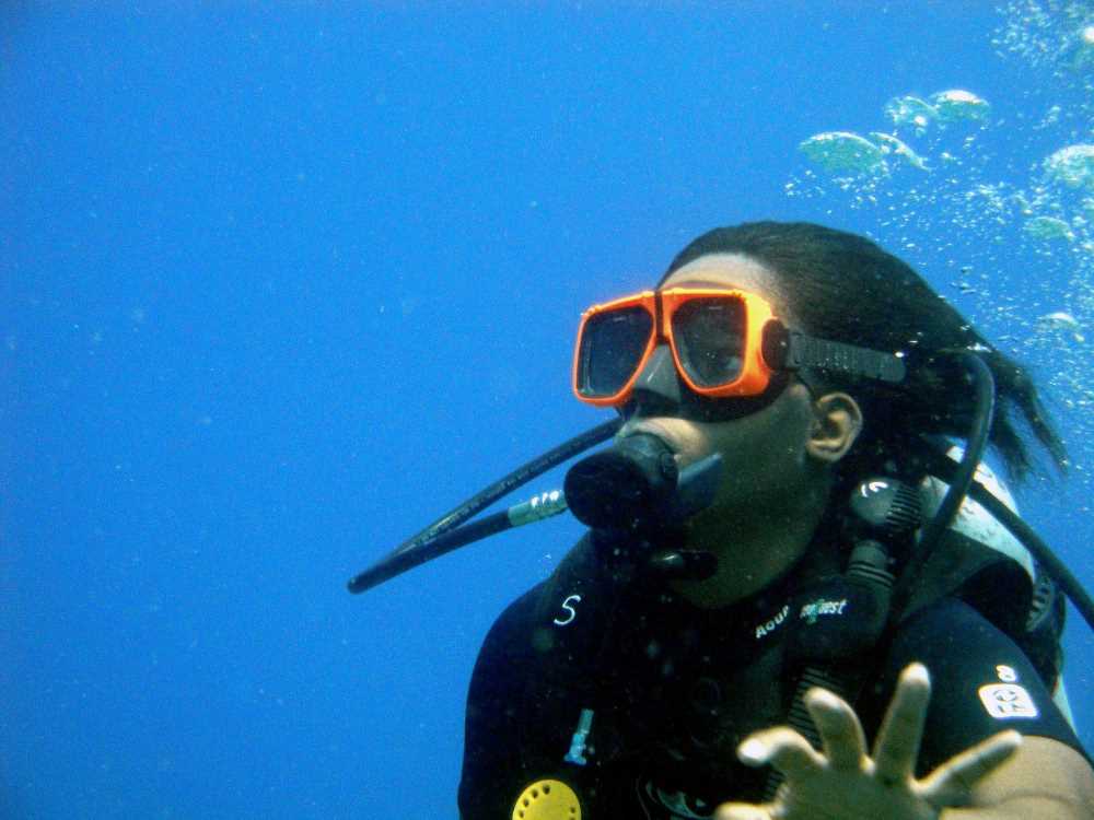 Scuba diving with dental implants